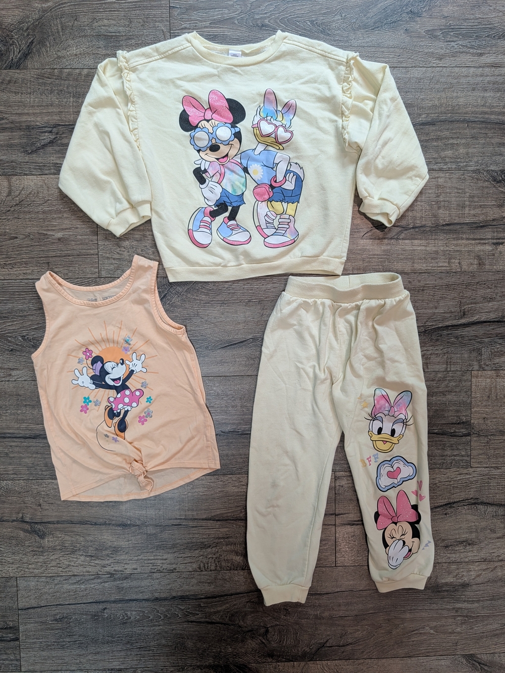 Disney 6X Minnie Mouse Bundle Sweatshirt Sweatpants Tank Top Daisy Duck